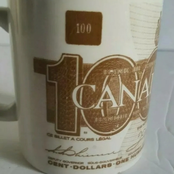 Novelty Collectible 1998 $100 Bill Canadian Currency Ceramic Coffee Mug - Picture 8 of 10